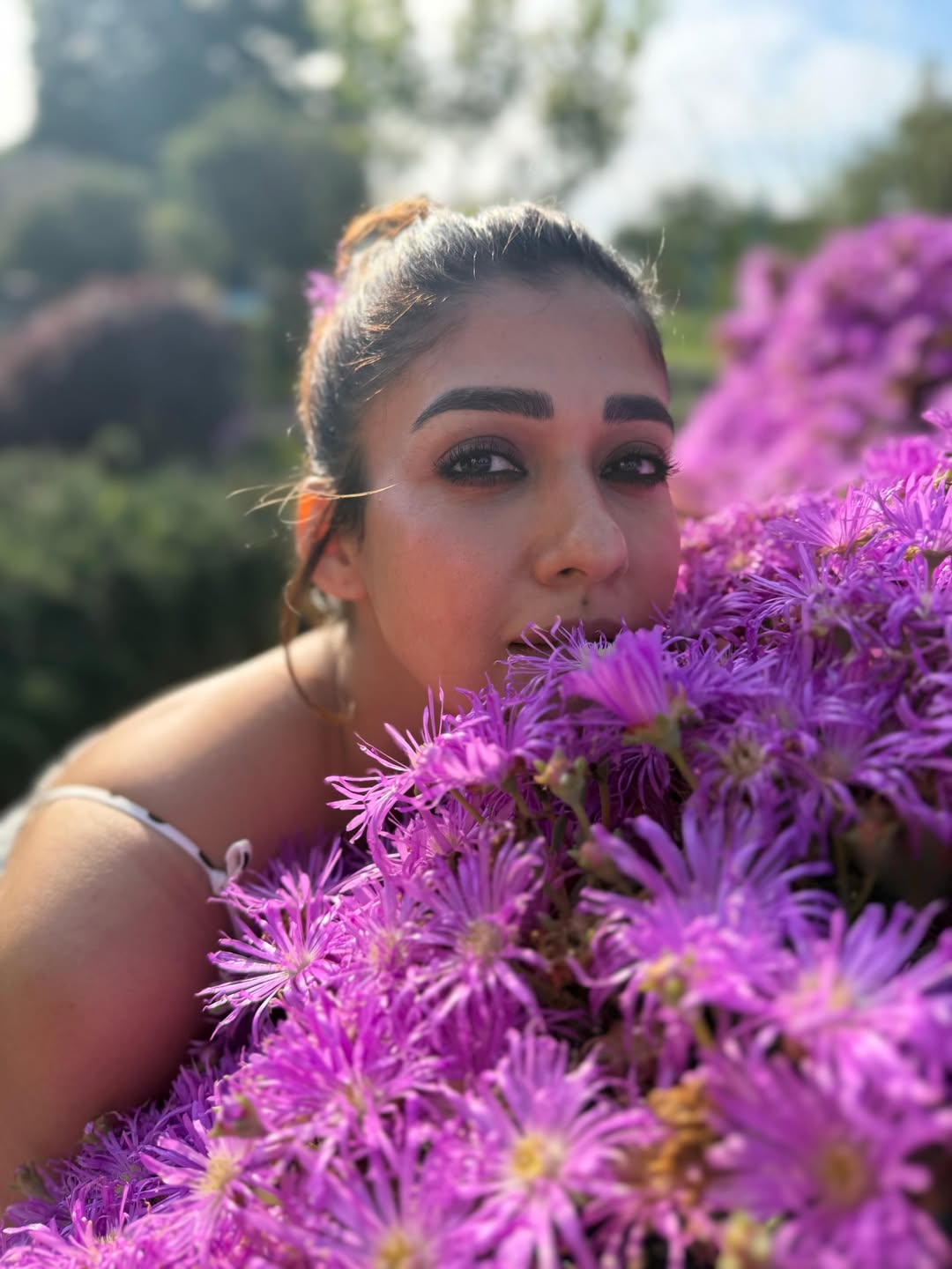 Nayanthara's Stunning Top Angle Photos Show Off Ultimate Glamour