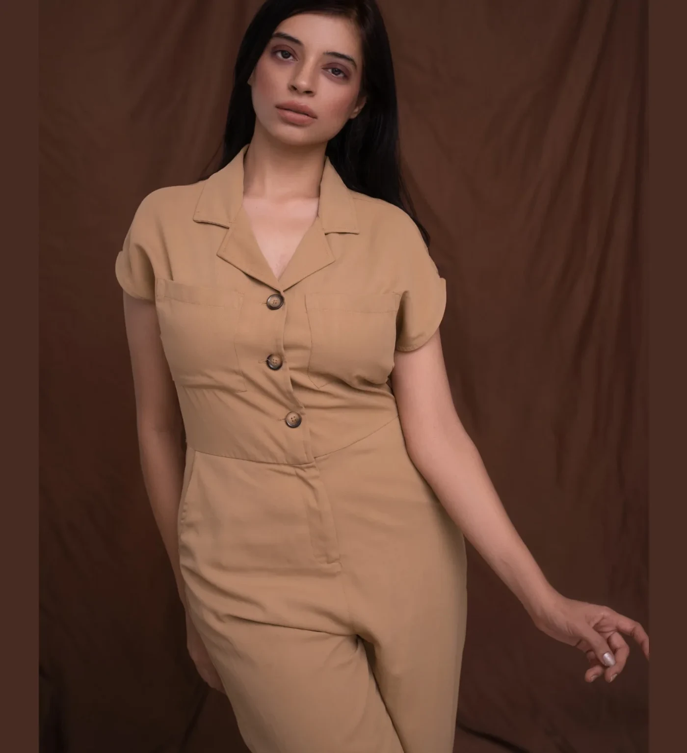 Neha Chawla's Effortless Glamour: Mastering the Art of Modern Indian Style