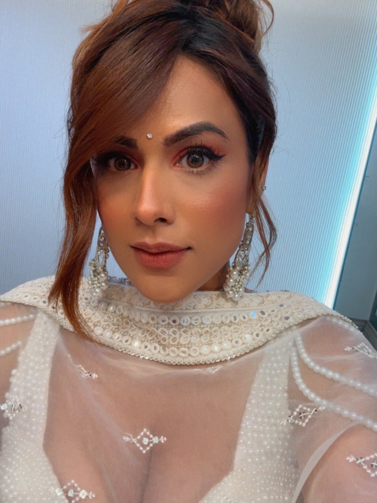 Nia Sharma's Pearl Moment: A Fresh Party Vibe