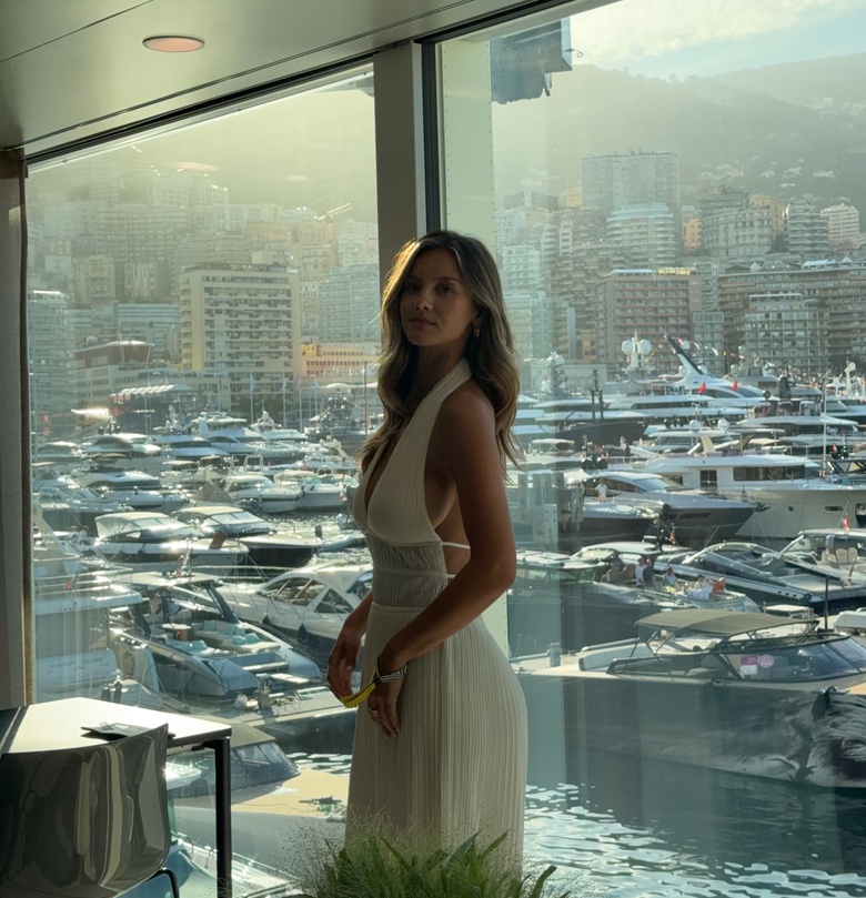 Nicola Cavanis: Coastal Glamour and City Views