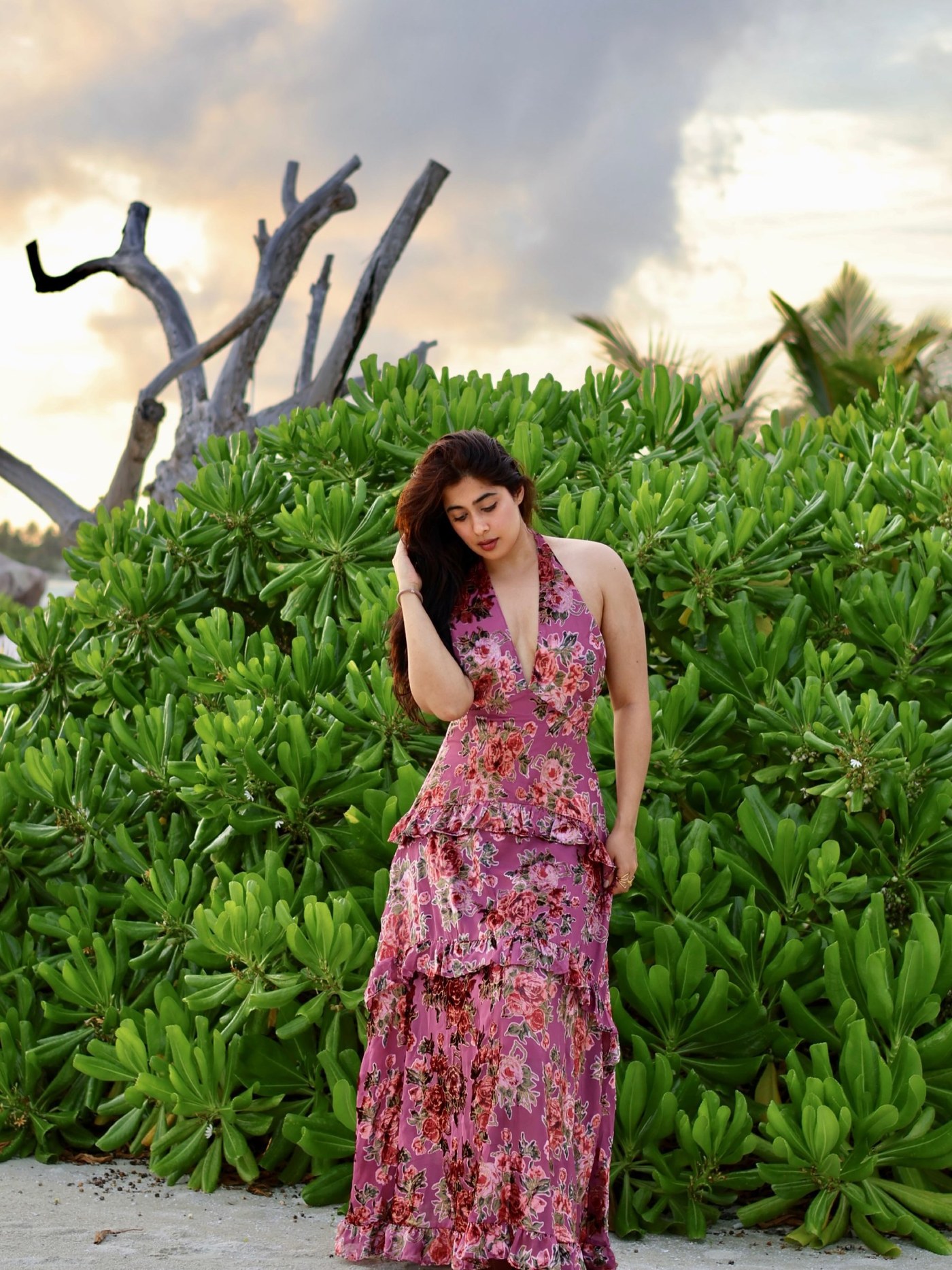 Nikita Sharma's Effortless Bohemian Charm in Maldives Blooms