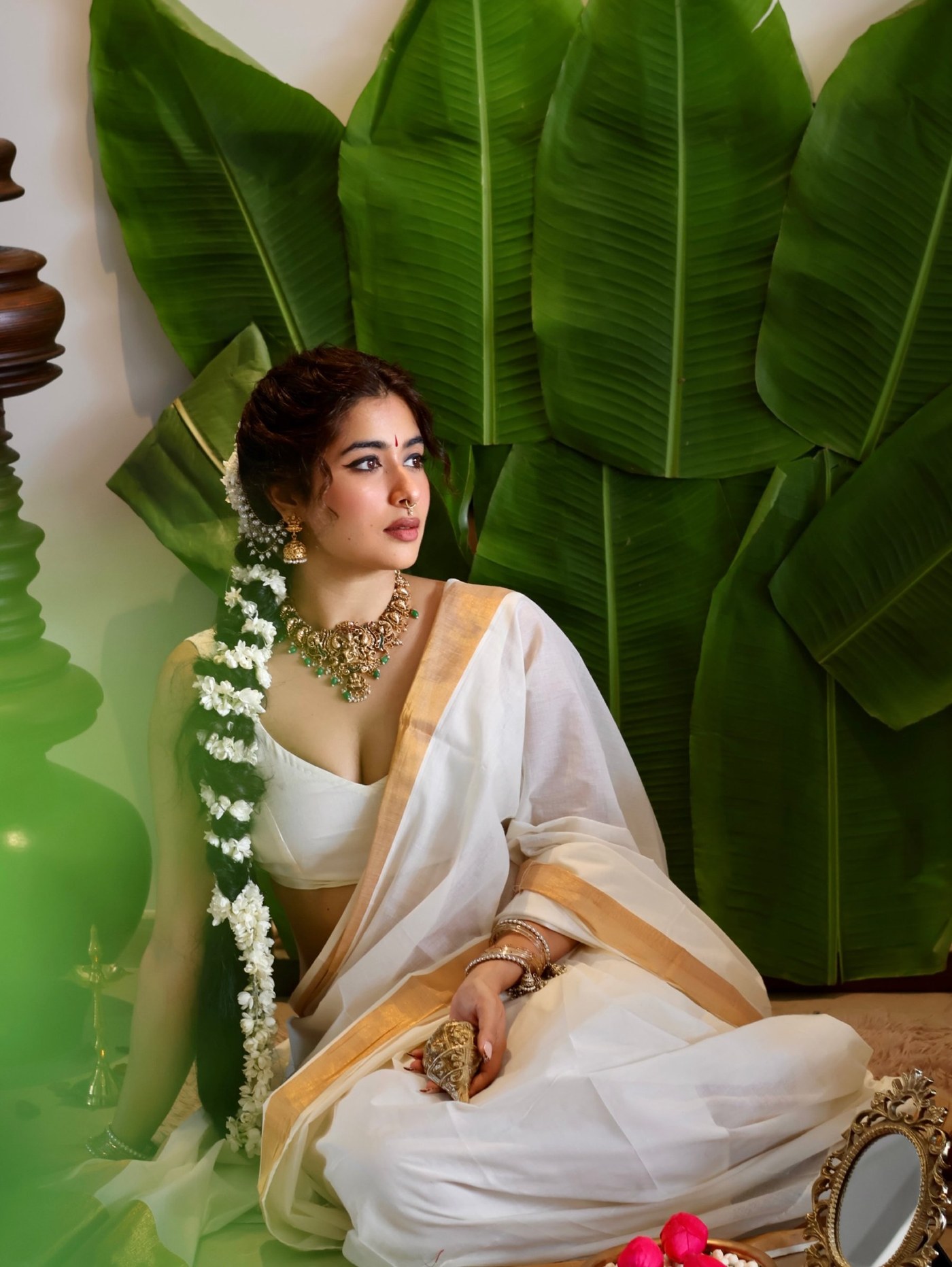 Nikita Sharma Redefines Classic Elegance in Pristine White Saree