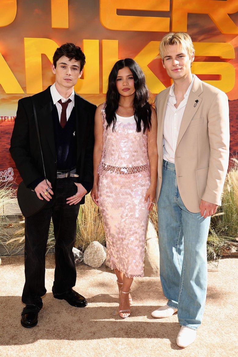 Nikki Rodriguez Steals the Spotlight at Hollywood’s Favorite Fan Farewell Bash
