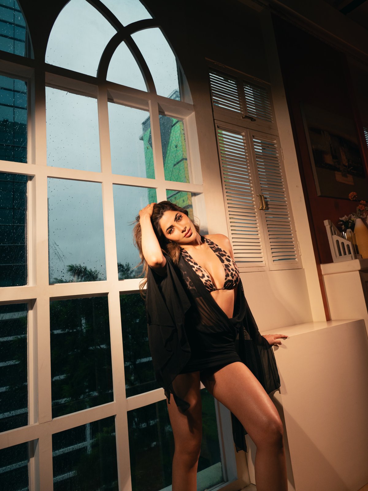 Nikki Tamboli Owns the Runway in a Fierce Leopard Print Glamour Moment