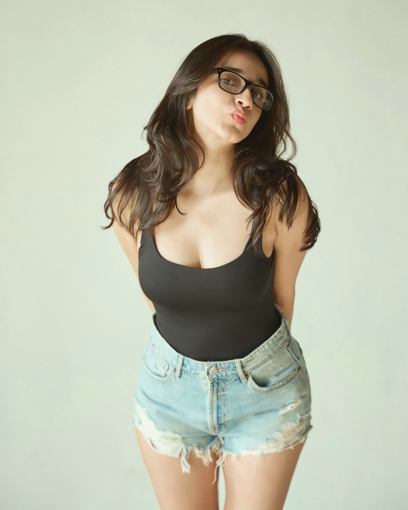 Nuveksha's Denim Dream: Mastering the Art of Effortless Street Style