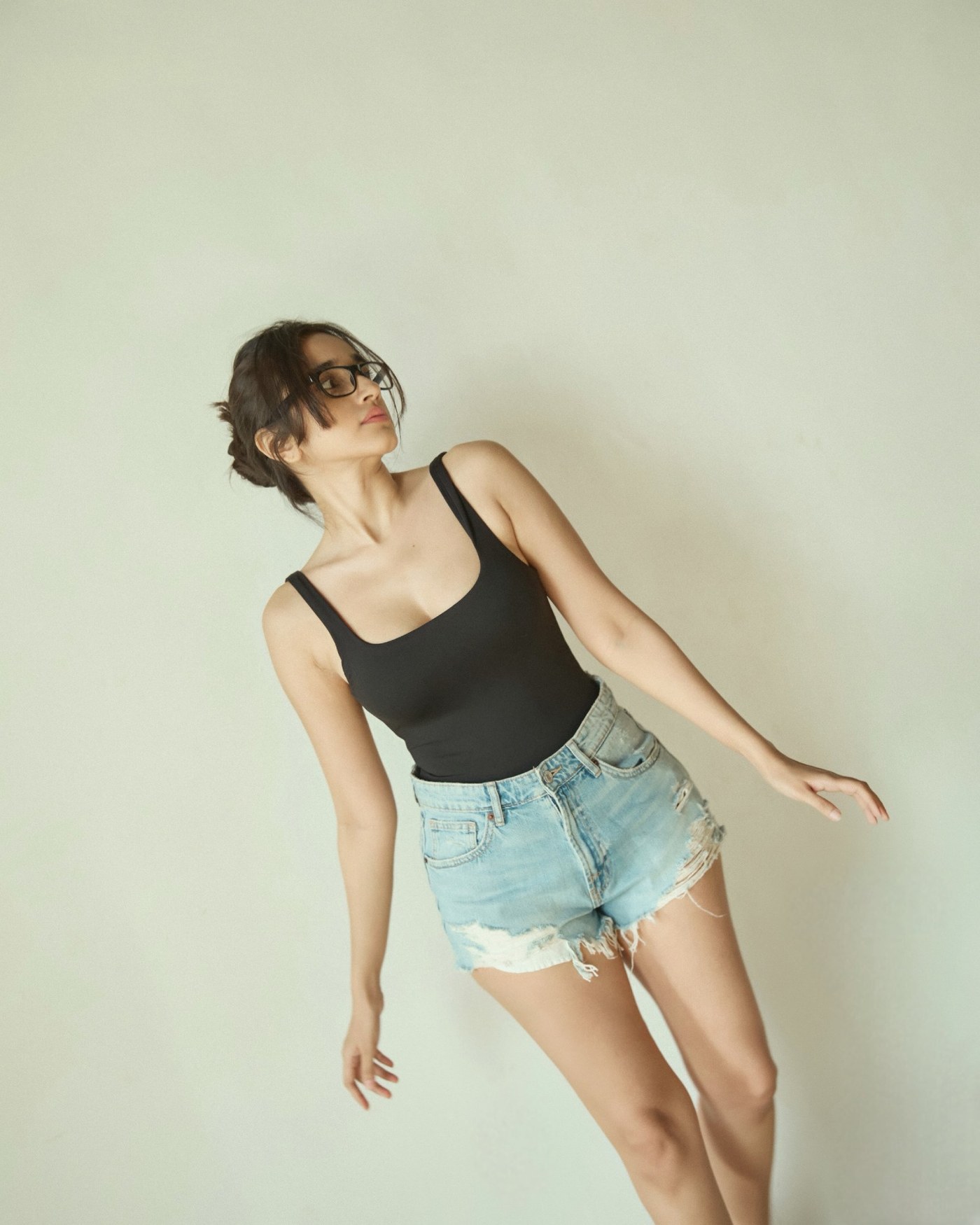 Nuveksha's Denim Dream: Mastering the Art of Effortless Street Style