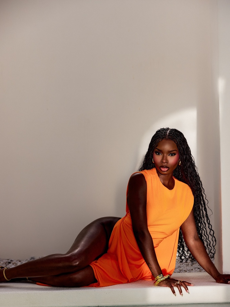 Olandria Carthen Steals the Spotlight: Chic Style at the Latest Event