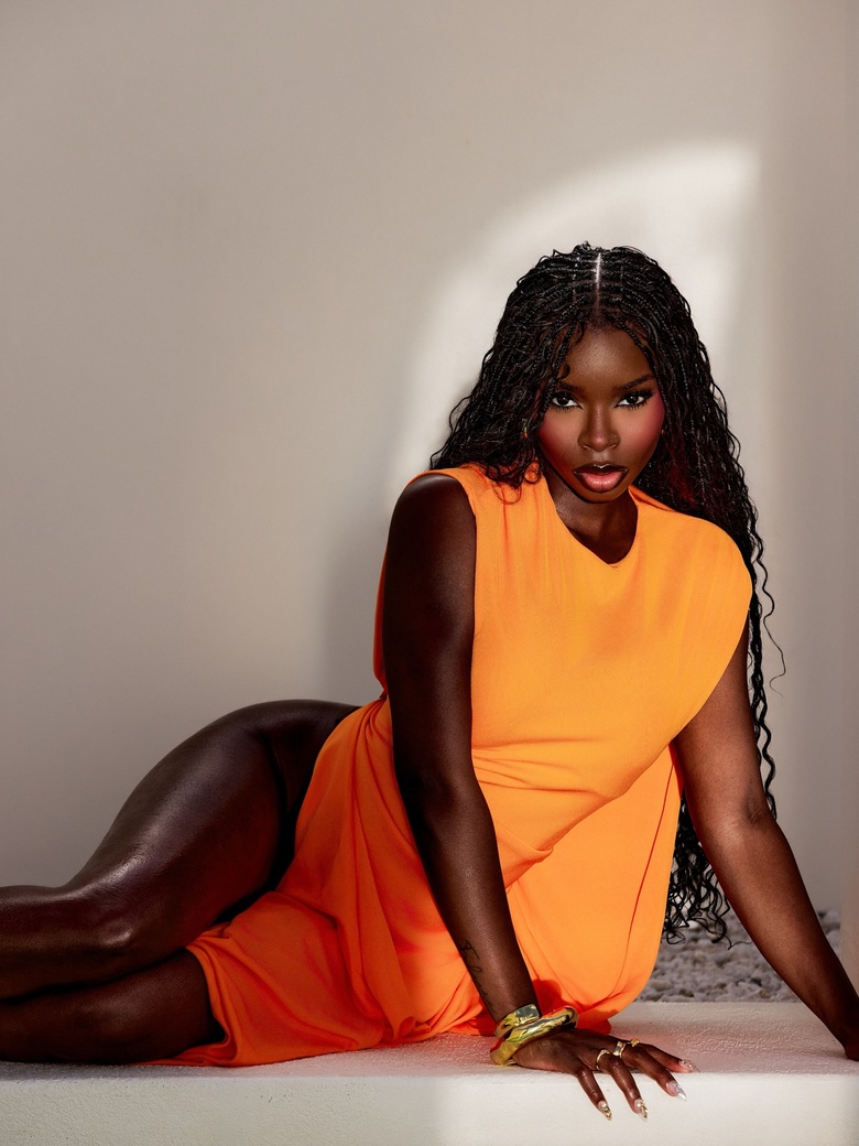 Olandria Carthen Steals the Spotlight: Chic Style at the Latest Event