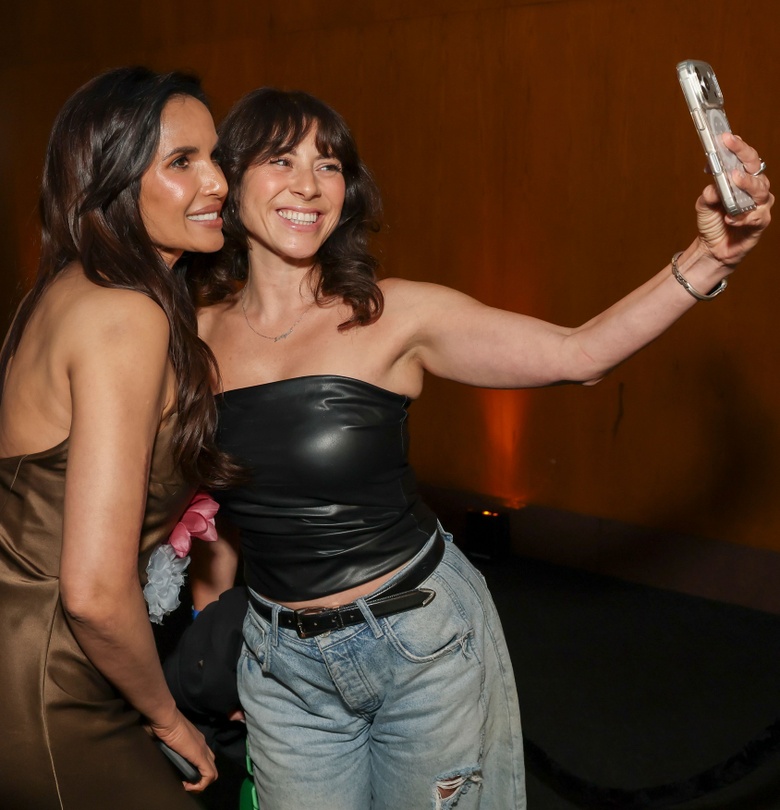 Padma Lakshmi Radiates Elegance at Hollywood's Premier Events!