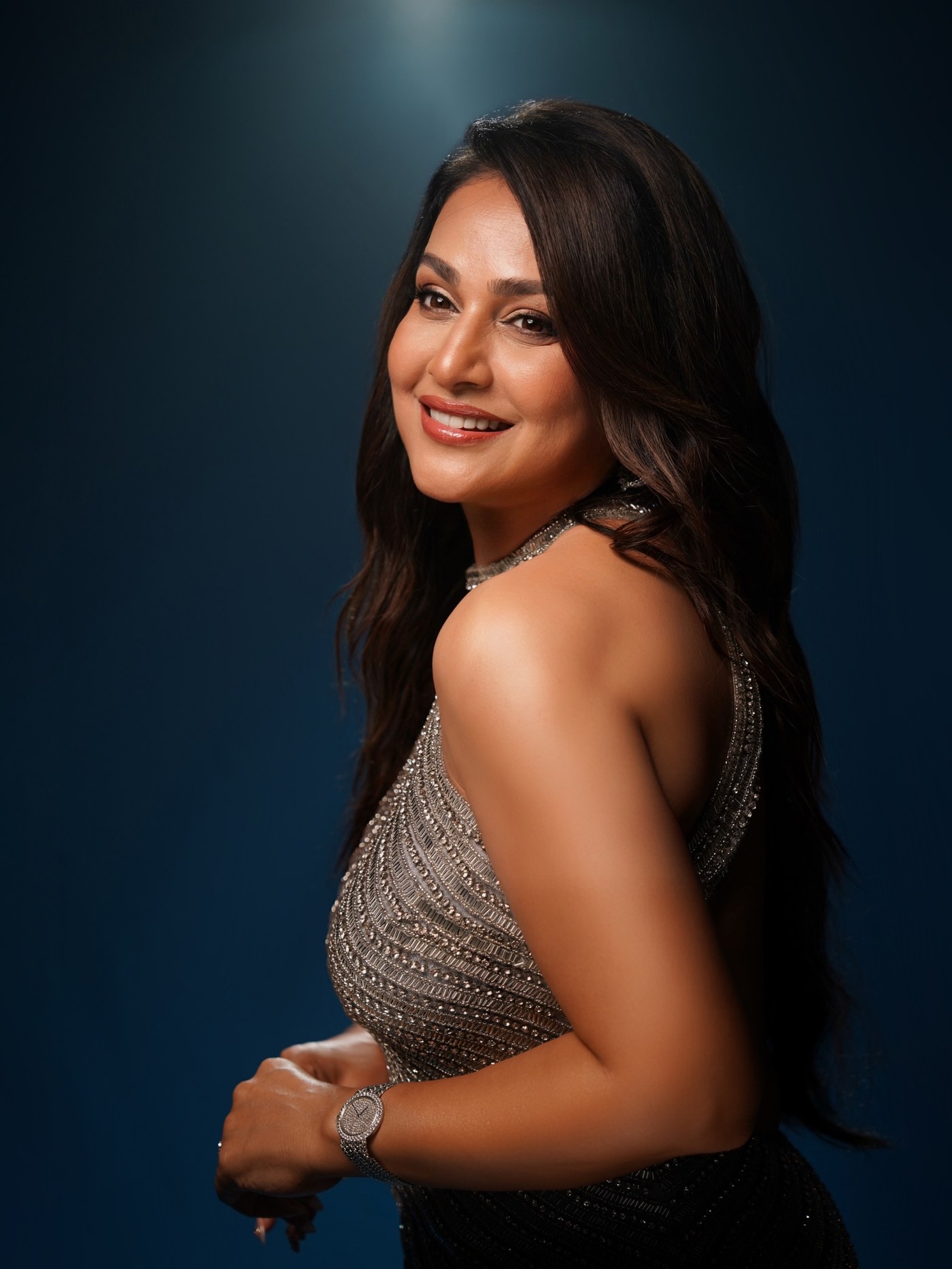 Pakhi Hegde's Exotic Glamour: Mastering Effortless Sophistication