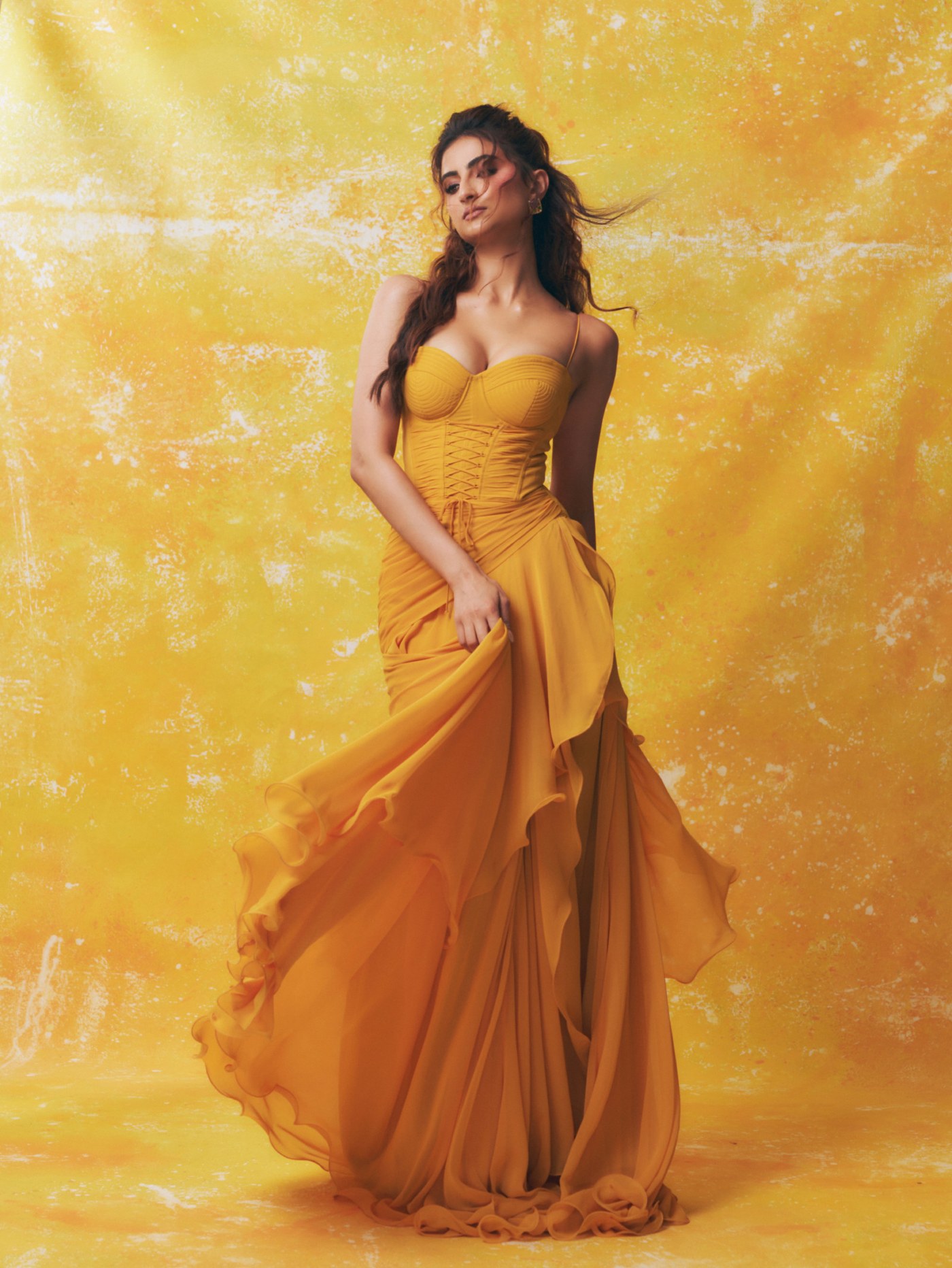 Palak Tiwari's Saffron Gown: A Monochromatic Fashion Study