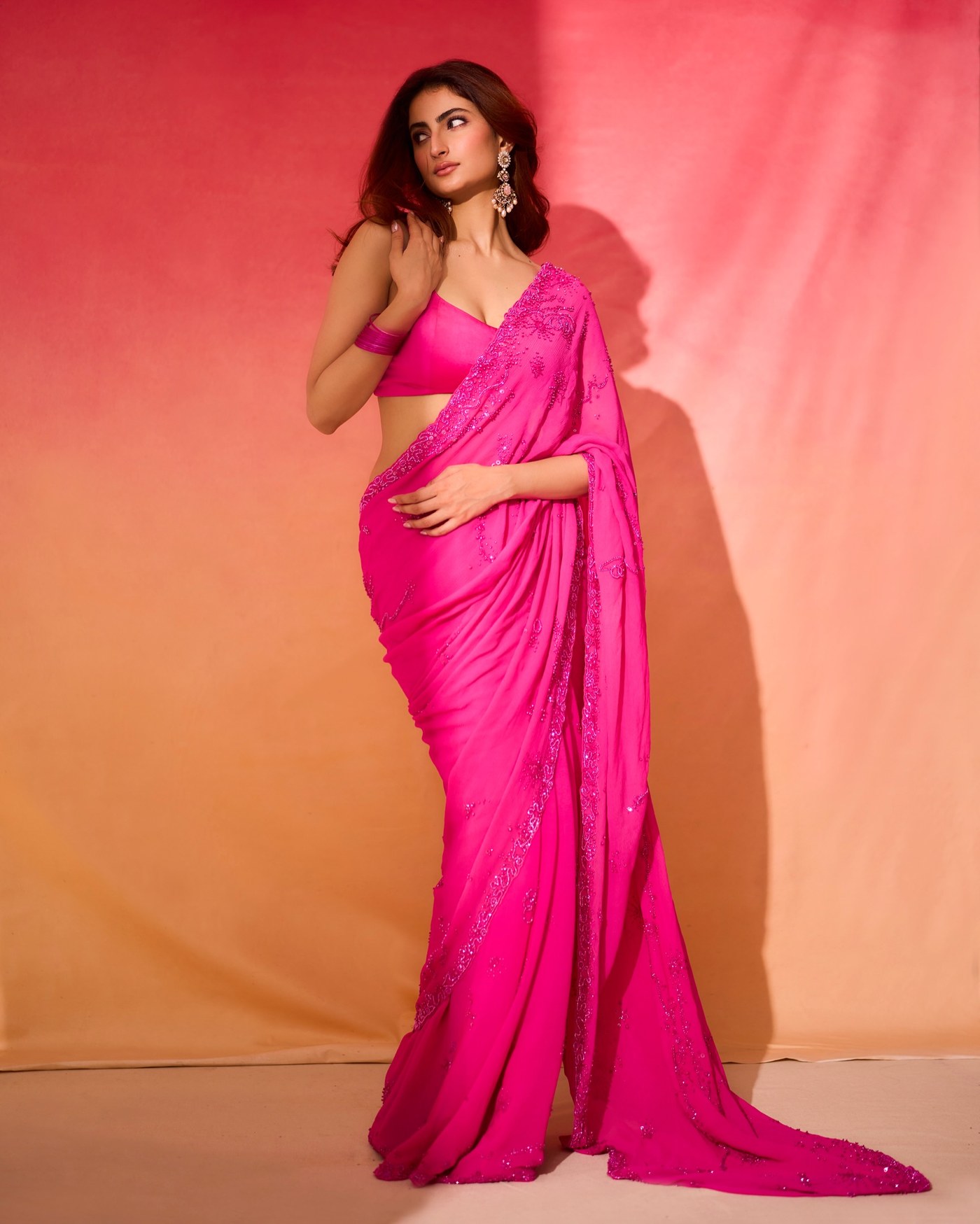 Fuchsia Focus: Palak Tiwari's Bold Festive Structure
