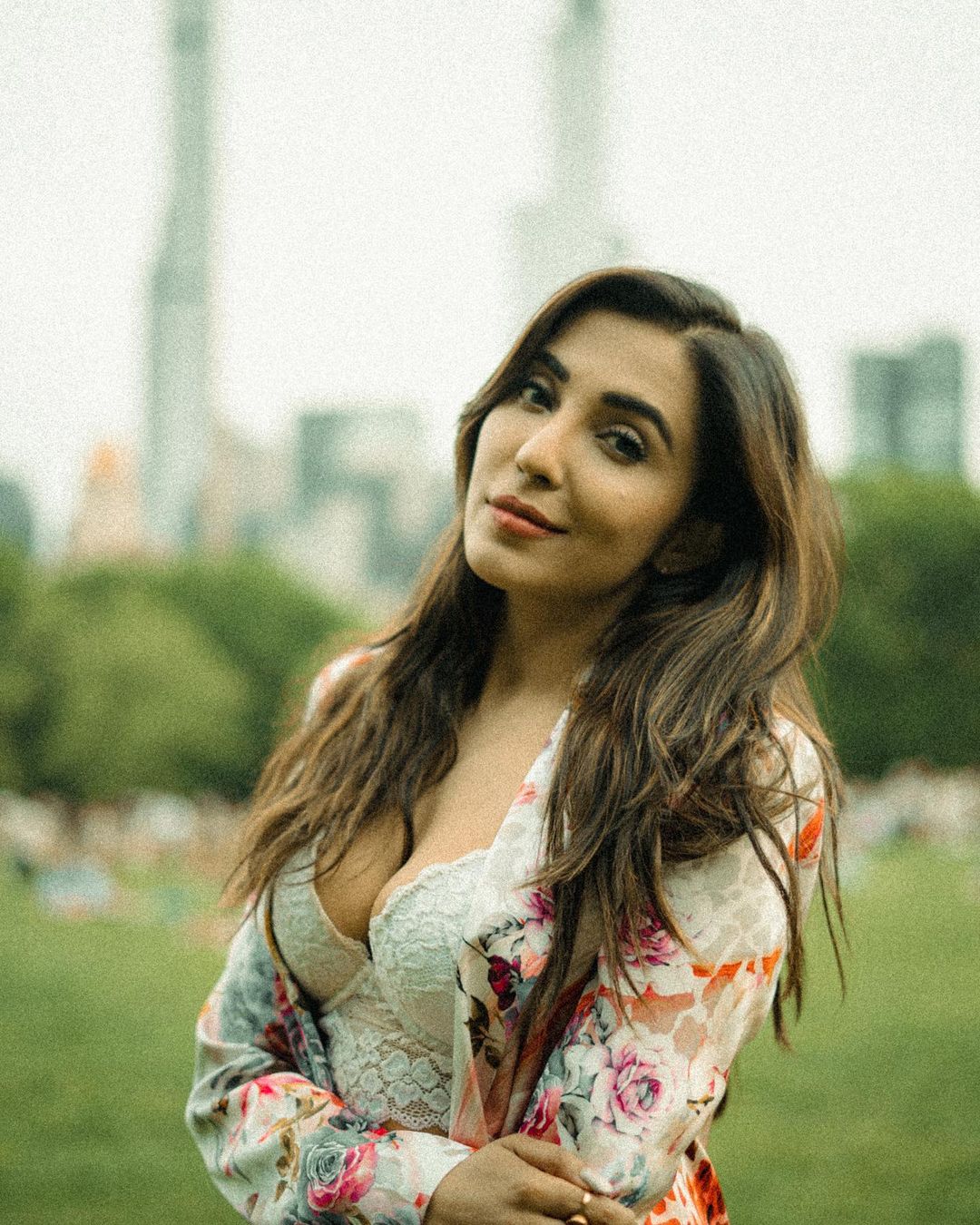 Parvati Nair Glamour Photos Stunning Fashion Gallery