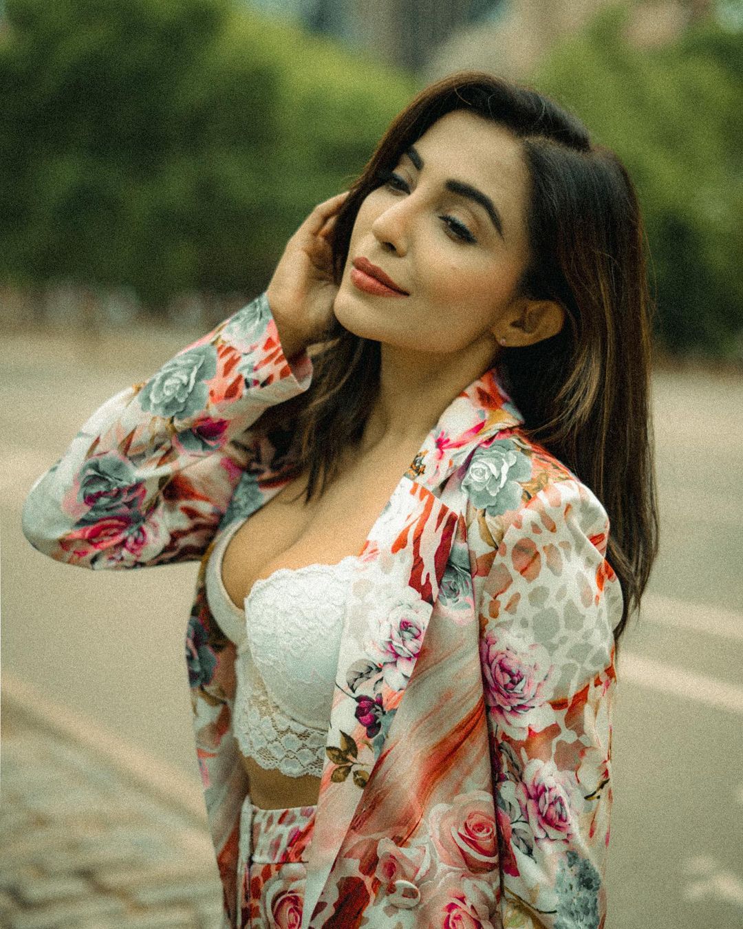 Parvati Nair Glamour Photos Stunning Fashion Gallery