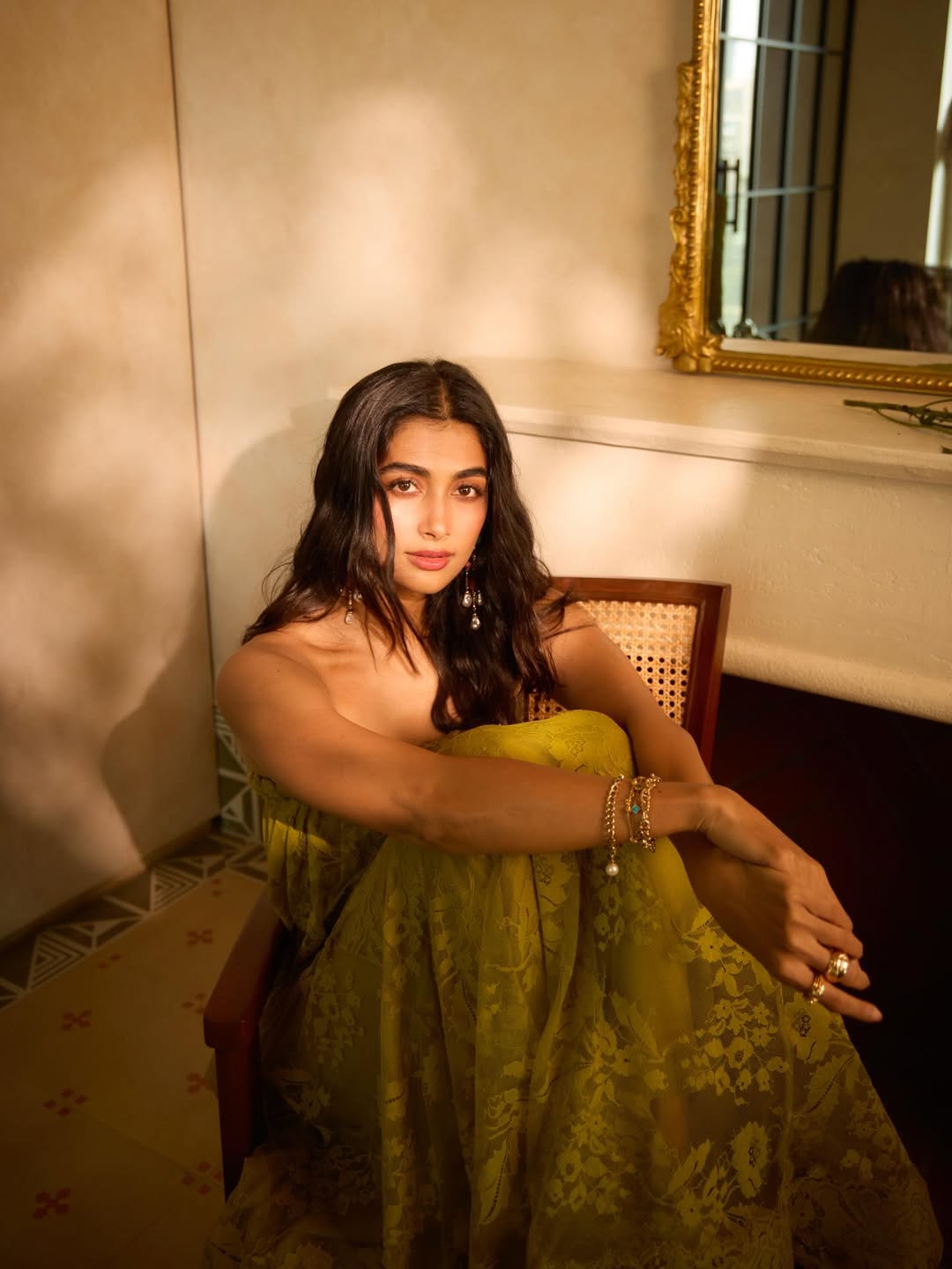 Pooja Hegde's Stunning Green & Gold Aesthetic