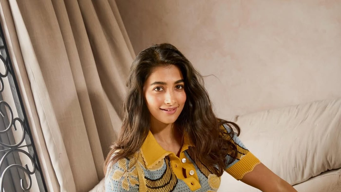 Pooja Hegde's Stunning Photos Trend Ahead of Tera Ho Jaun Release