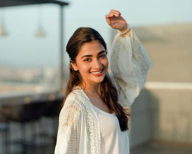 Pooja Hegde's Festive Launch: Teal and Maroon Takes Center Stage