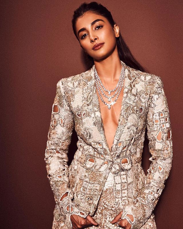 Pooja Hegde's Festive Launch: Teal and Maroon Takes Center Stage