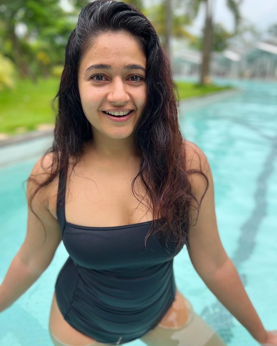 Poonam Bajwa Stunning Swimsuit Photos Glamour Shots