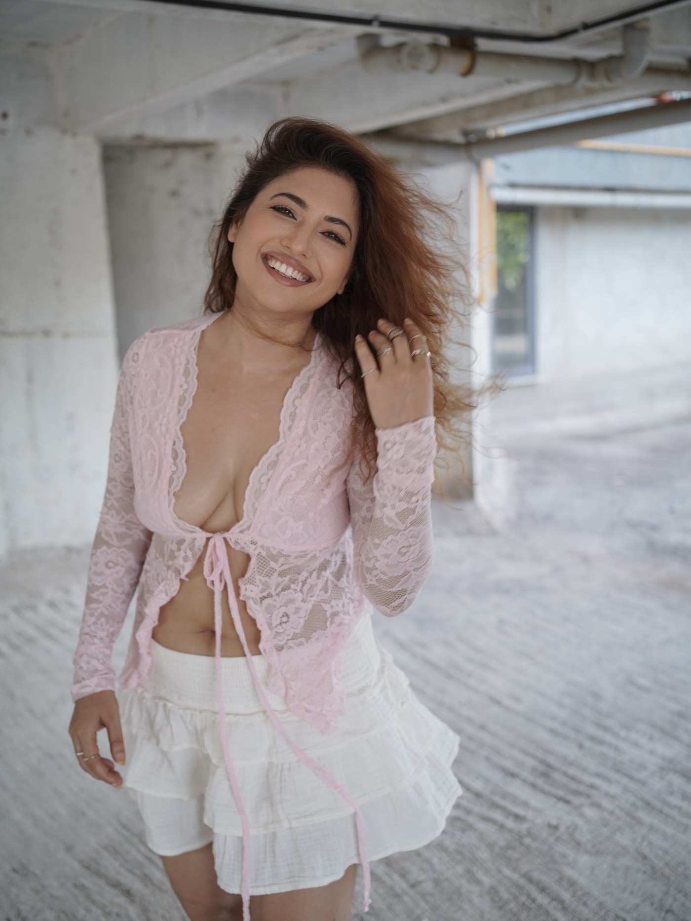 Pooonam Rajput's Soft Glam Aura: Embracing Effortless Romance and Chic Style