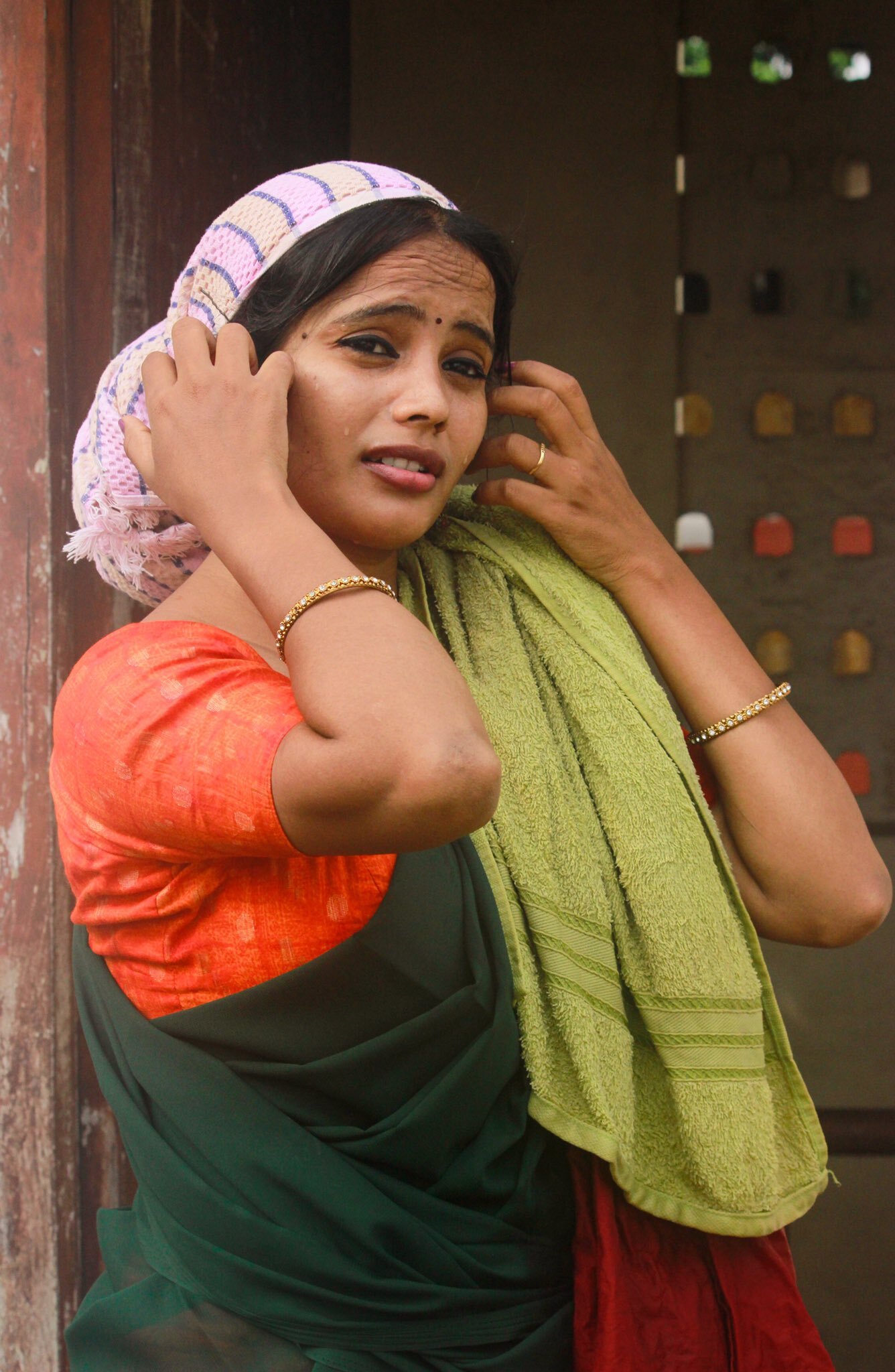 Powlenjessica Amaranathan's Vibrant Style Showcase