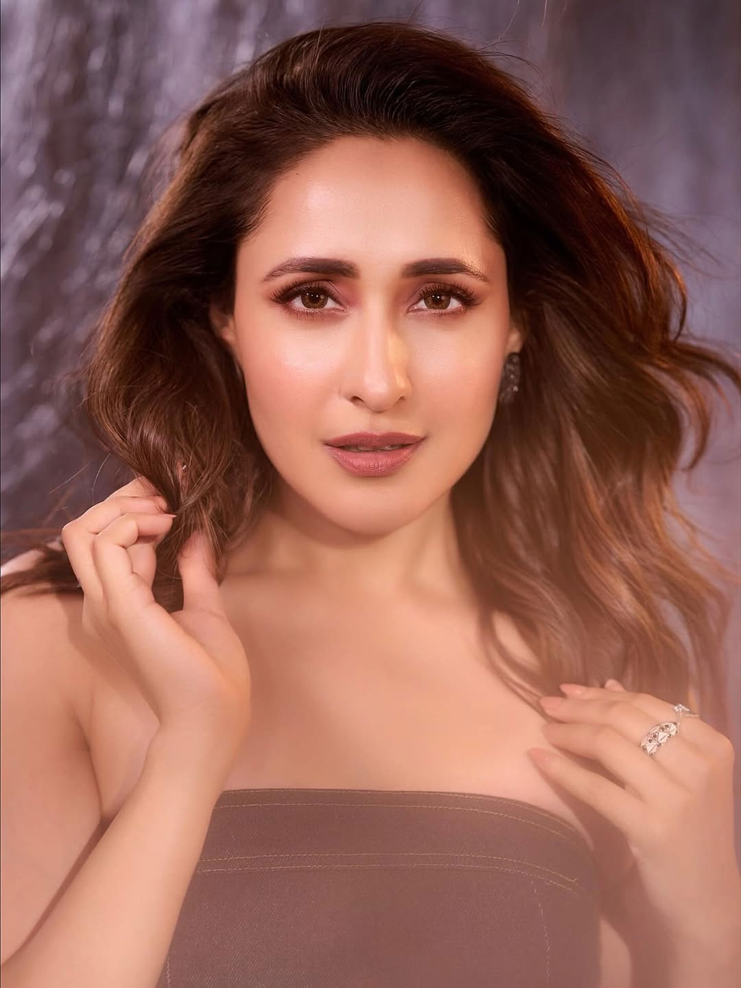 Pragya Jaiswal Goes Wild on Safari Adventure!