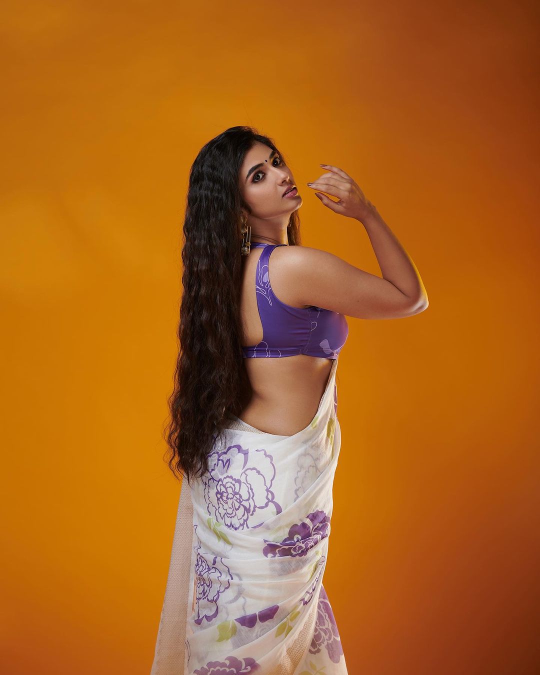 Pragya Nagra Onam Saree Photos 2023 Festive Traditional Looks