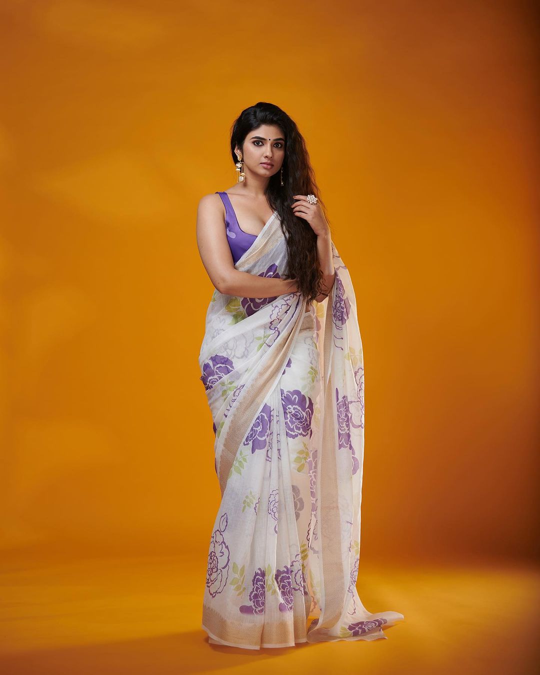 Pragya Nagra Onam Saree Photos 2023 Festive Traditional Looks
