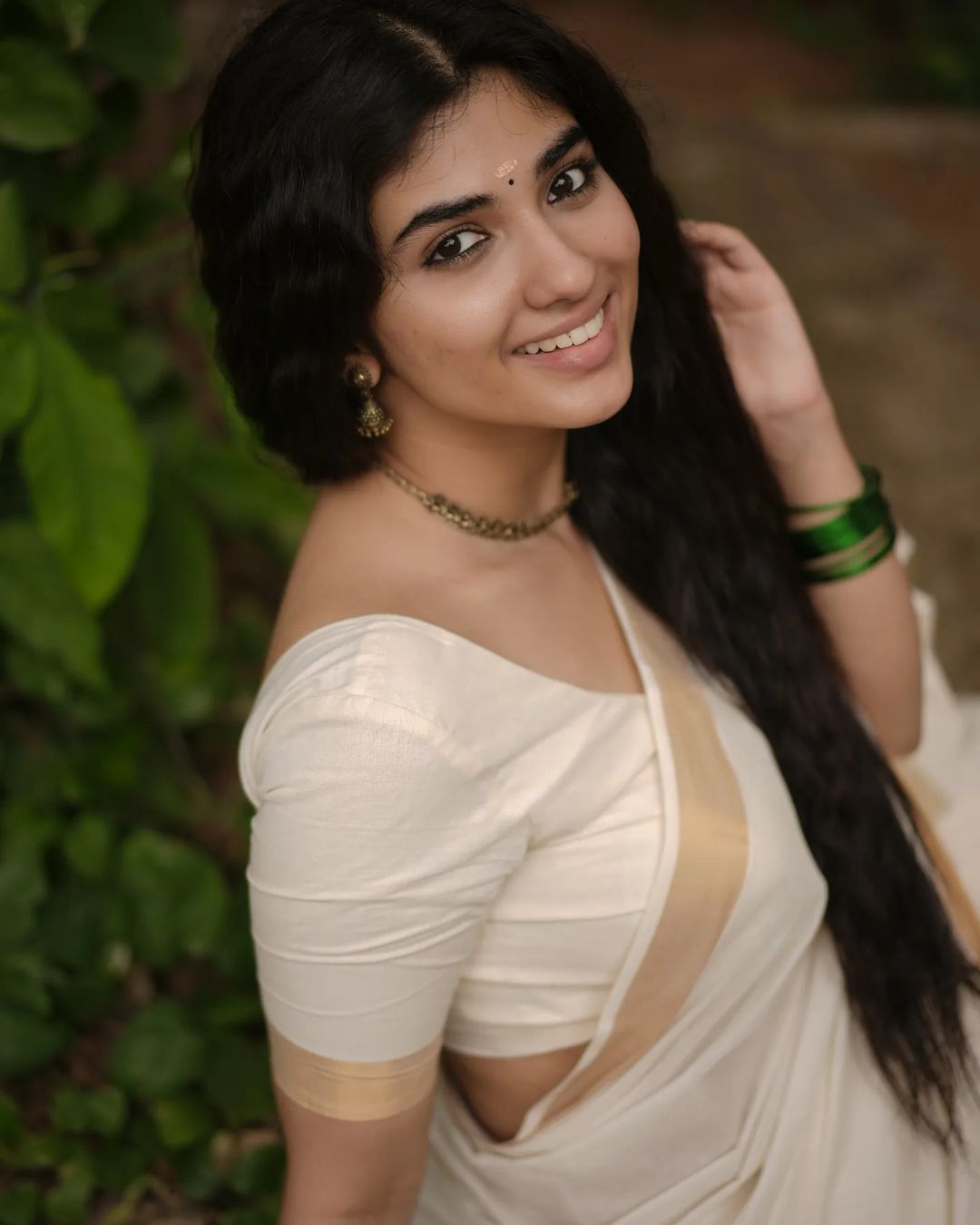 Pragya Nagra Stunning Onam Saree Photos You Must See