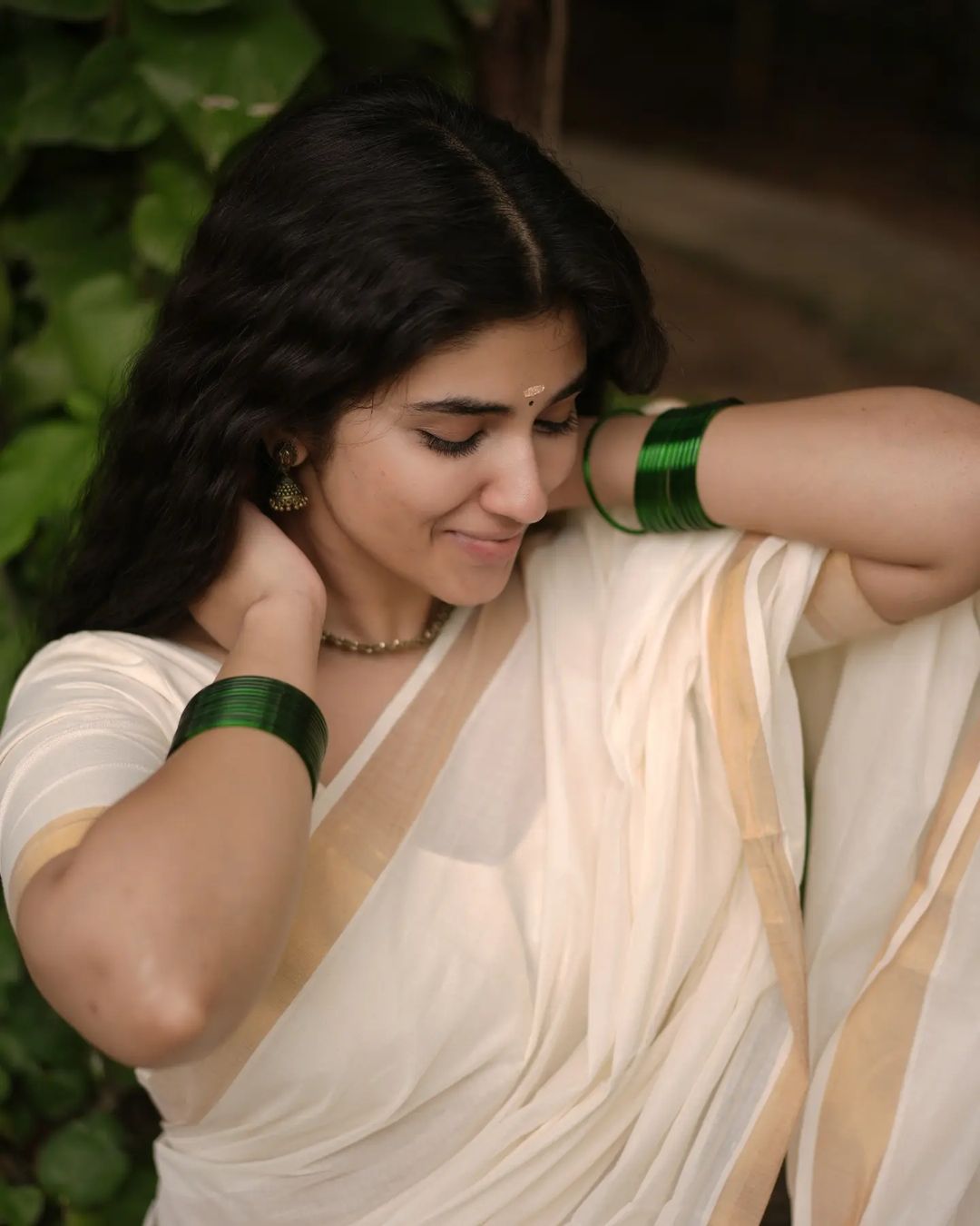 Pragya Nagra Stunning Onam Saree Photos You Must See