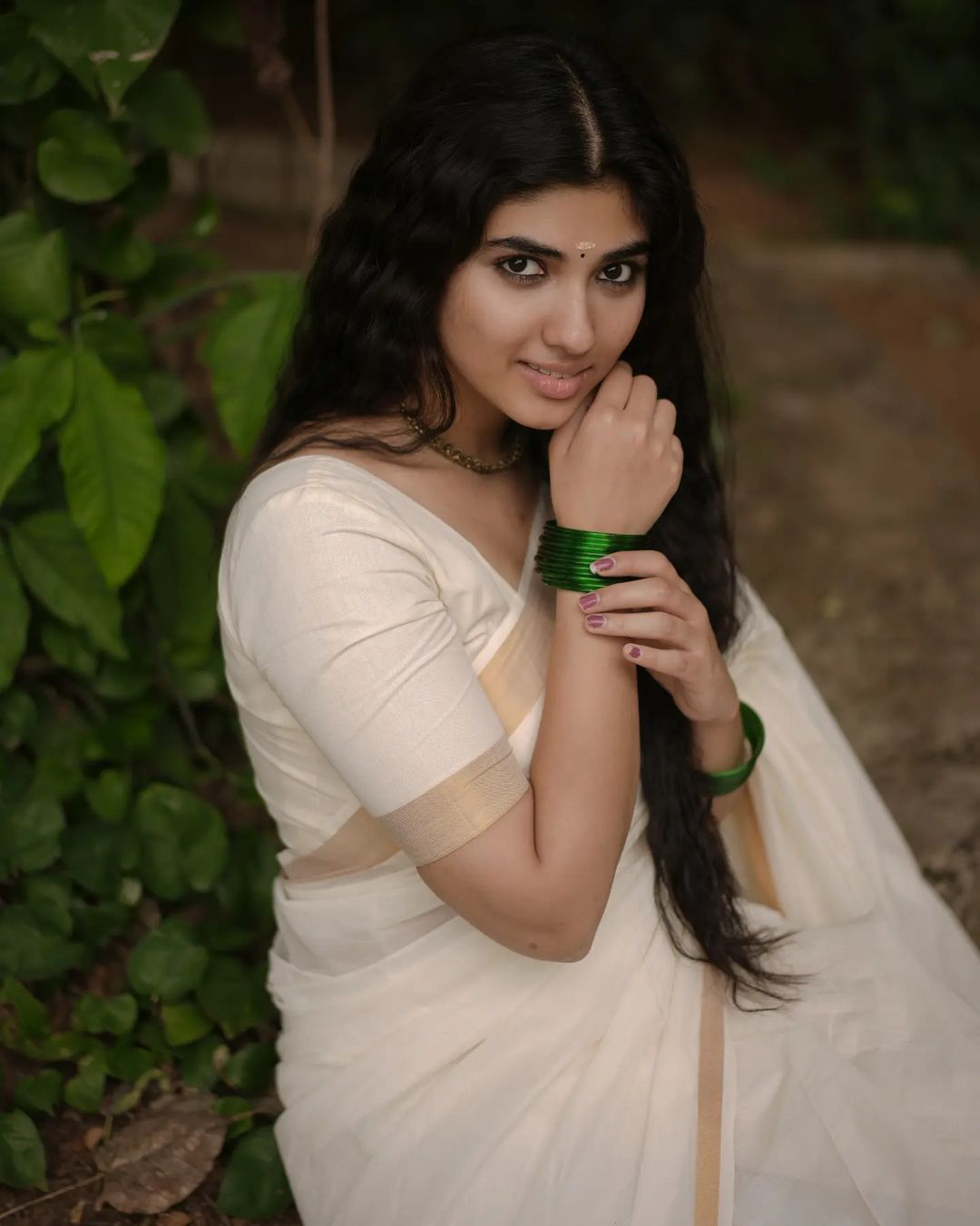 Pragya Nagra Stunning Onam Saree Photos You Must See