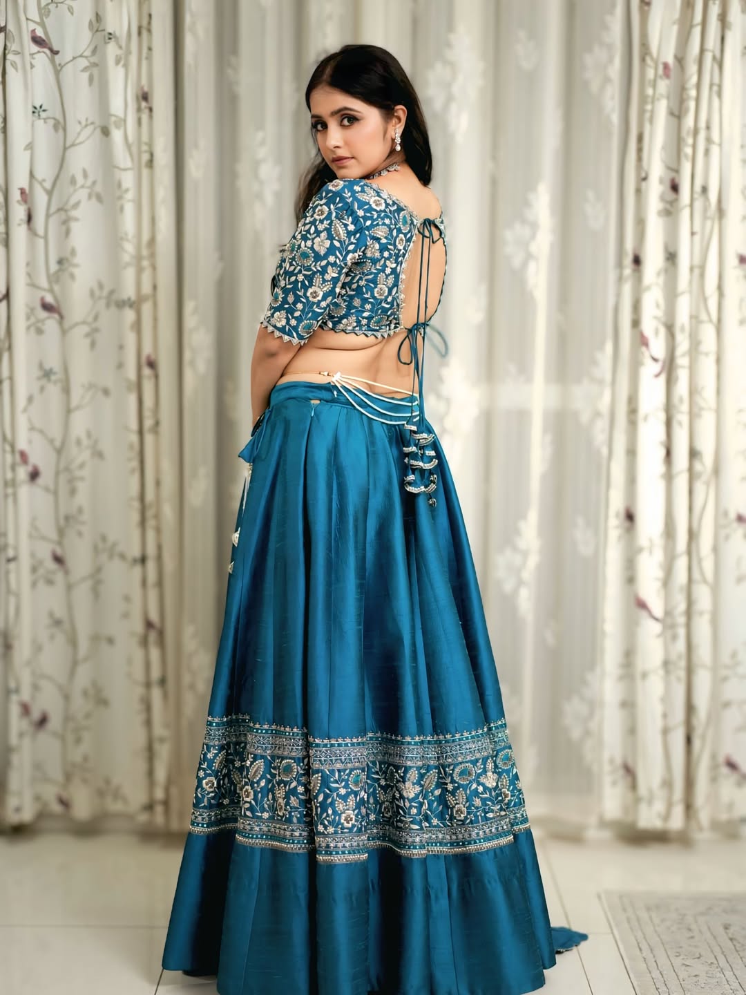 Teal Lehenga Showcases Pragya Nayan Sinha's Festive Aesthetic