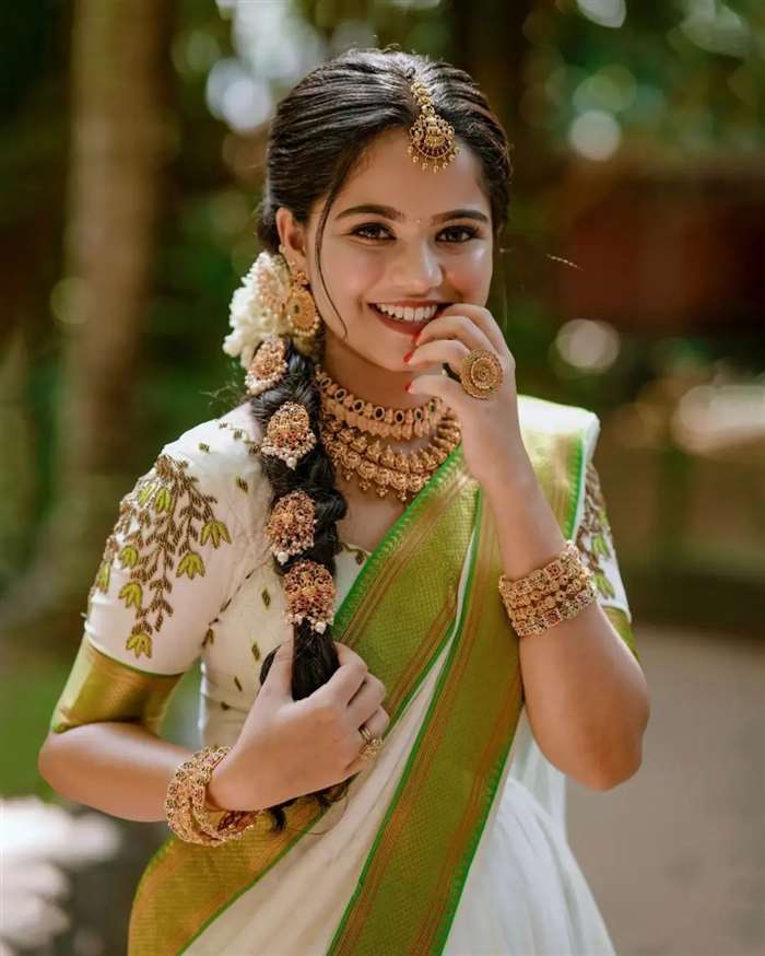 Prarthana Sandeep's Stunning Photo Gallery: Garden Glamour