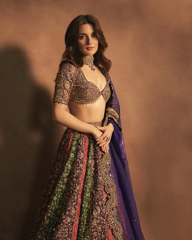 Pratibha Ranta: Regal Elegance in Splendor