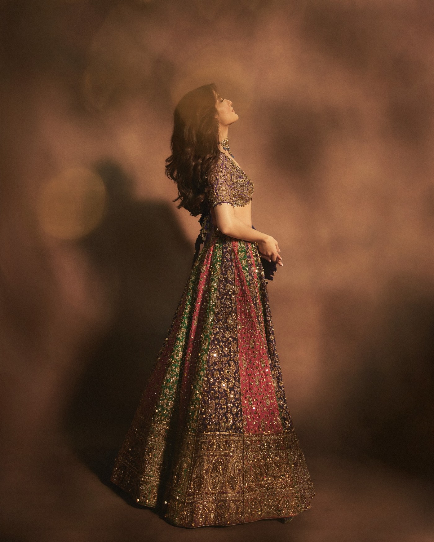 Pratibha Ranta: Regal Elegance in Splendor