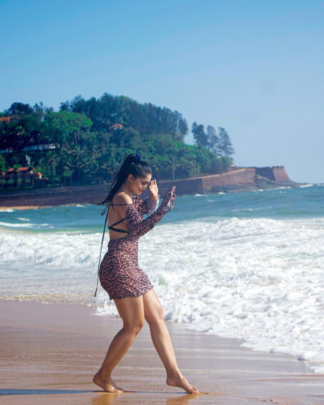 Pratika Sood Beach Glamour Photos Capturing Summer Vibes