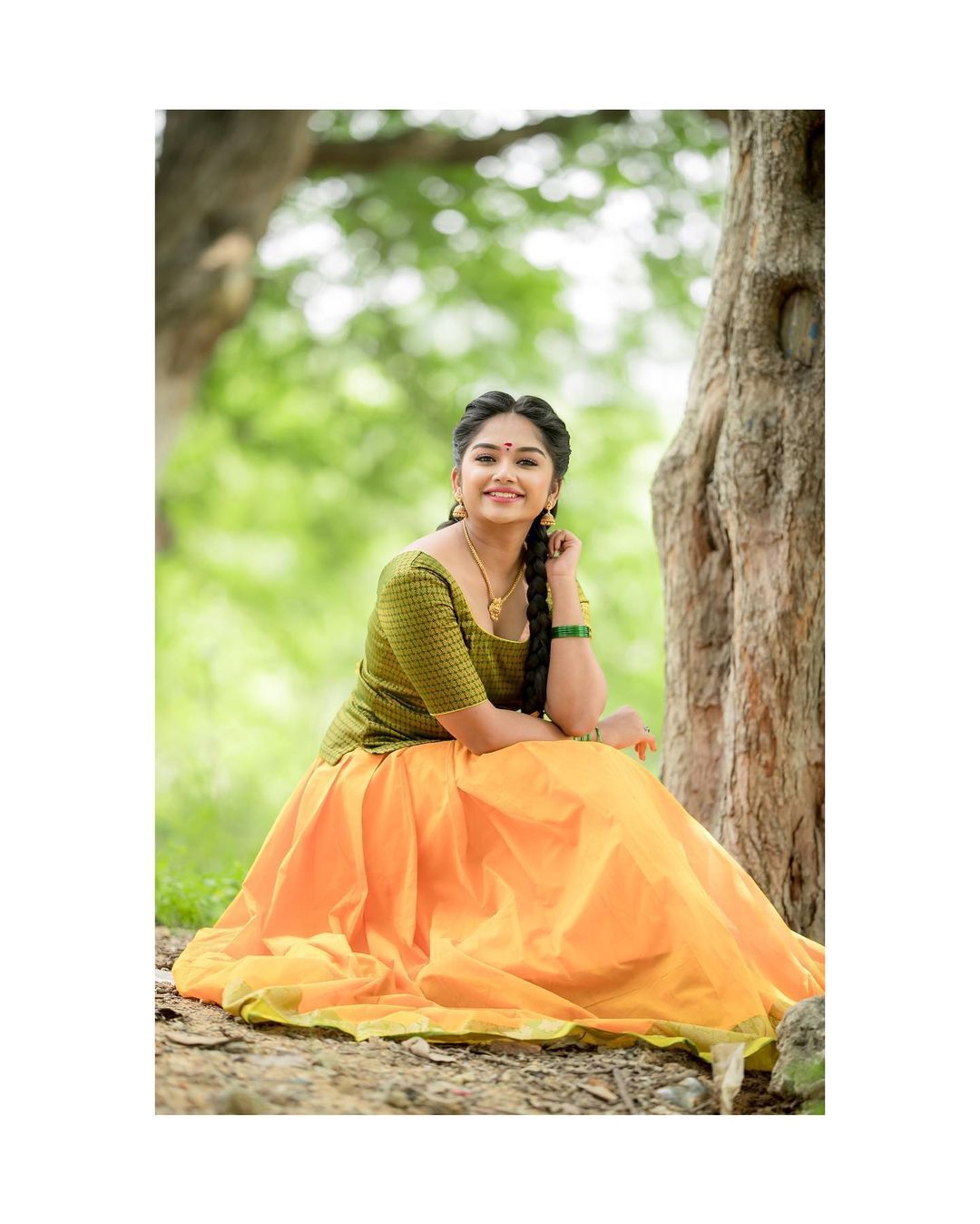 Preethi Sharma's Stunning Magenta & Maroon Looks