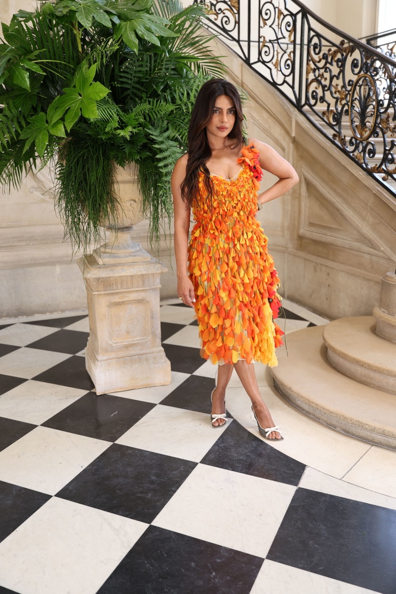 Priyanka Chopra’s Iconic Glamour: Shining Bright at Paris Couture Week
