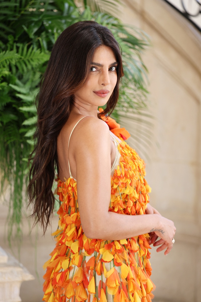 Priyanka Chopra’s Iconic Glamour: Shining Bright at Paris Couture Week