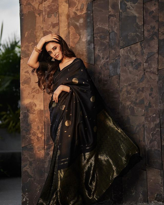 Black Saree Study: Priyanka Mohan's Measured Moment
