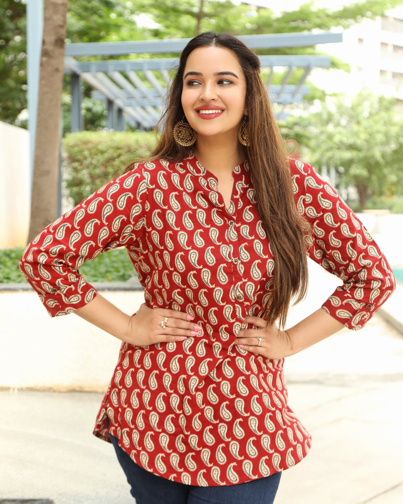 Pujita Ponnada Radiates Elegance in Striking Red Ensemble