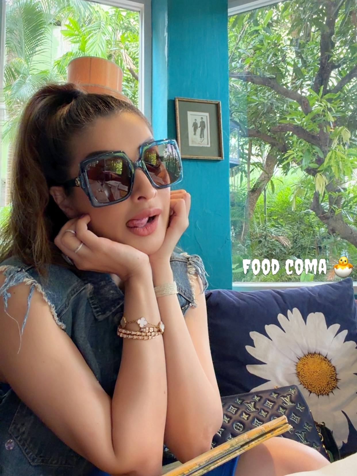 Raai Laxmi’s Bangkok Bliss: Mastering the Art of Effortless Vacation Style