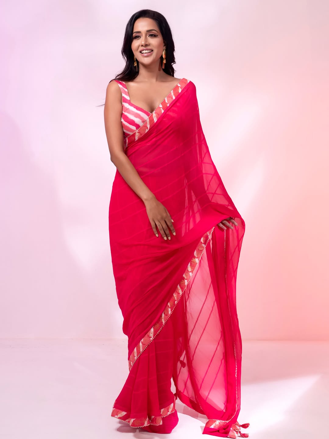 Raiza Wilson Steals the Spotlight with Stunning Photoshoot Looks