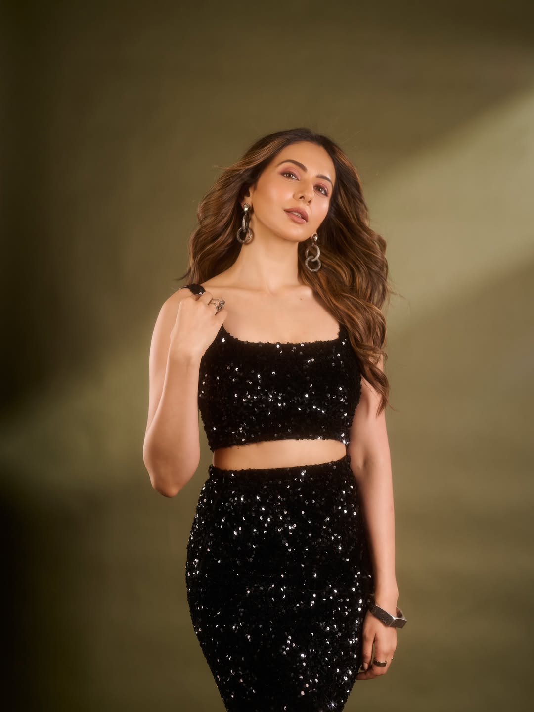 Rakul Preet Singh's Black Sequin Moment: Effortless Glamour Redefined