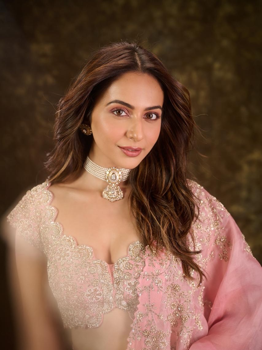Rakul Preet Singh's Stunning Fashion Portfolio