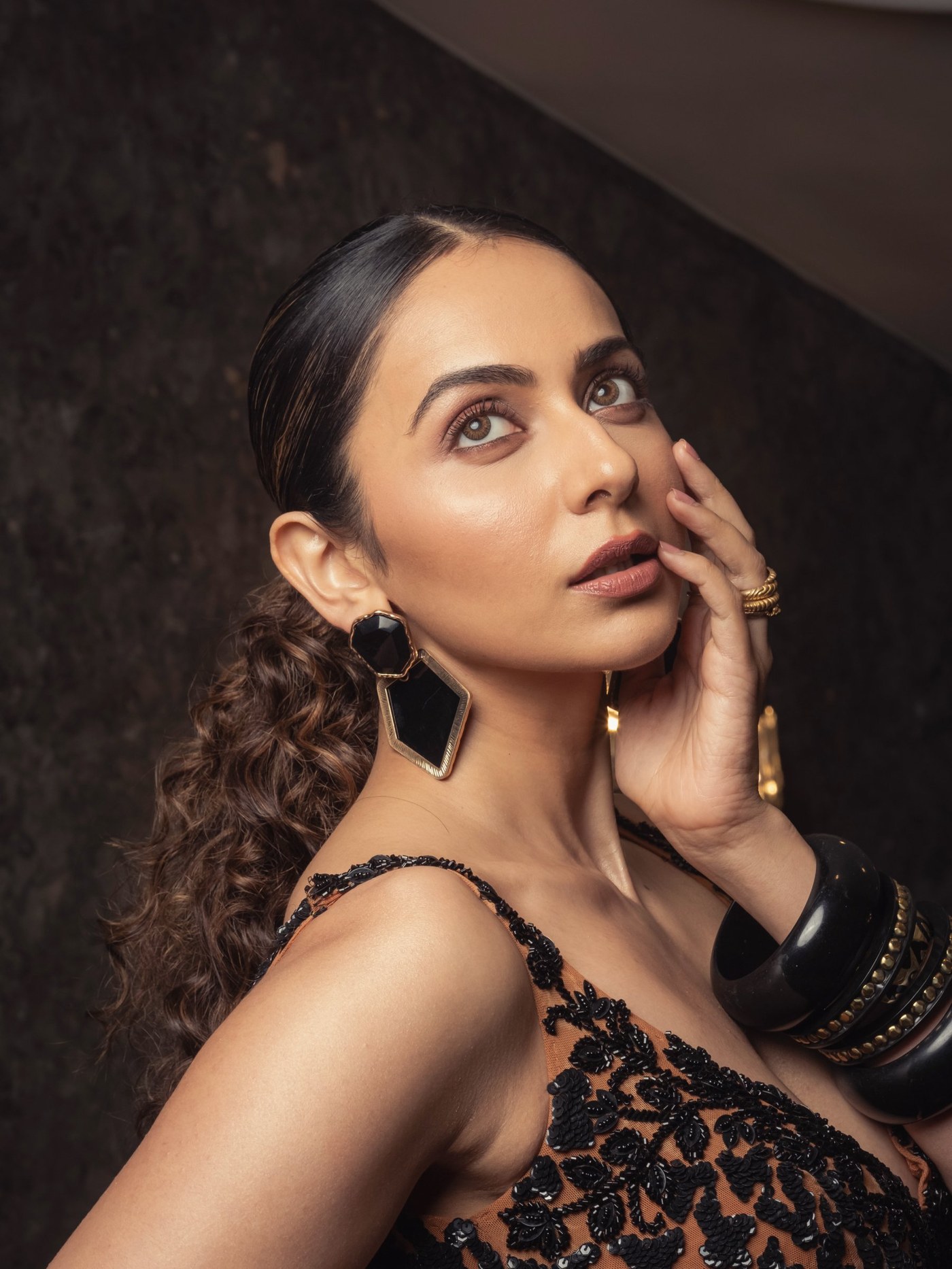Rakul Preet Singh Redefines Elegance in a Cinematic Masterpiece Look