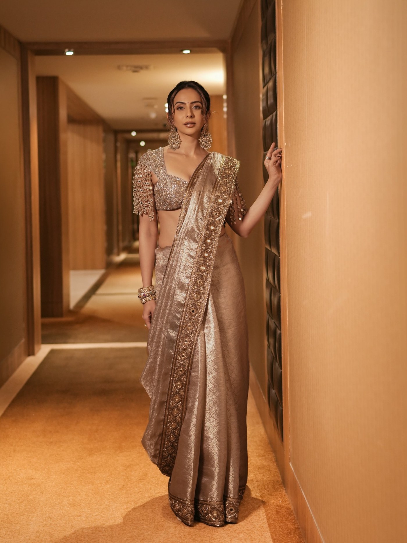 Champagne-Gold Sari: Rakul Preet Singh's Festive Textile Study