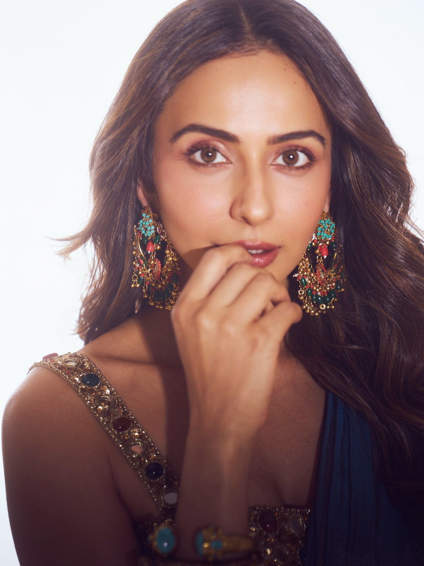 Midnight Blue Sari: Rakul Preet Singh's Evening Statement