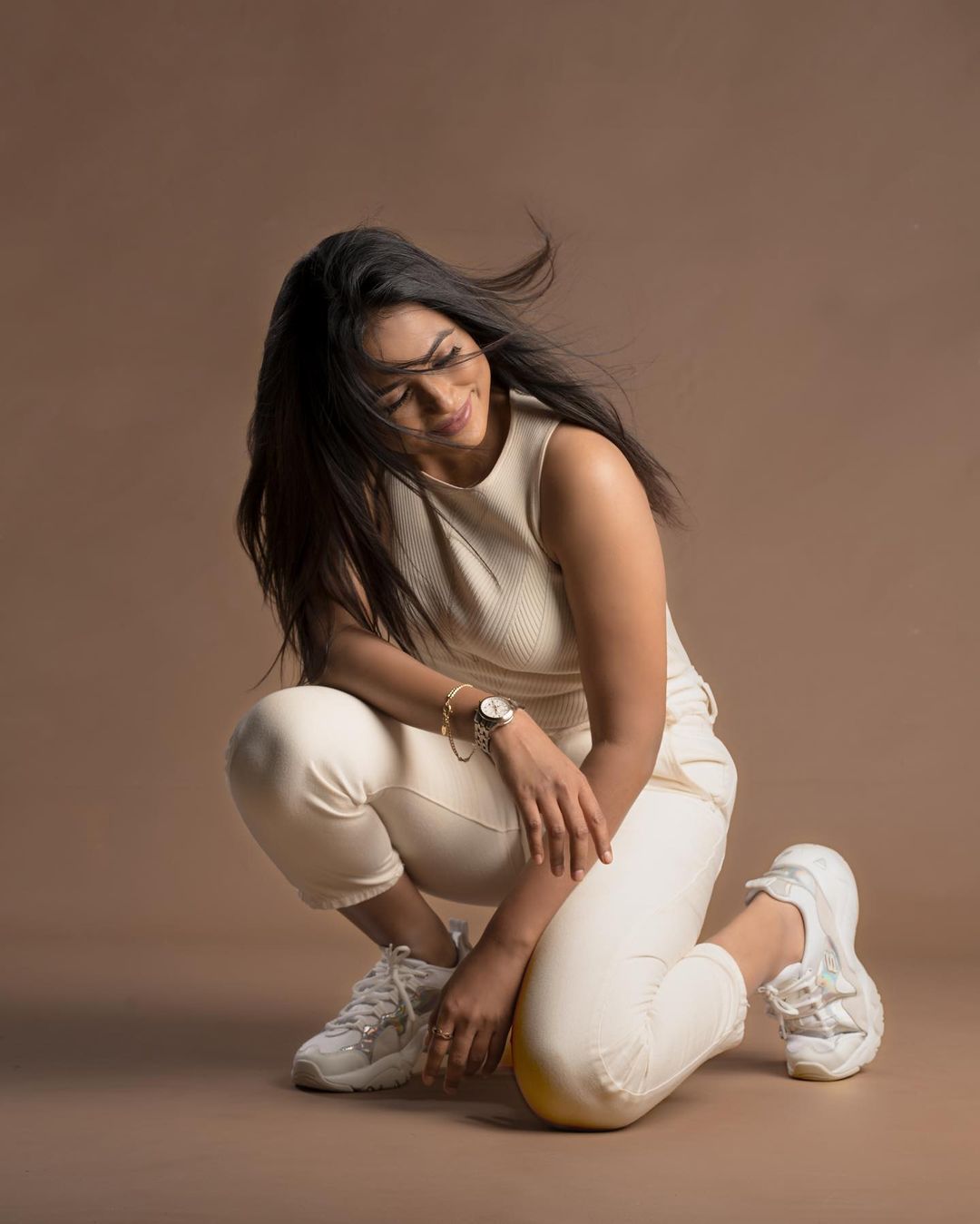 Ramya Pandian Stunning Latest Photo Shoot Stills