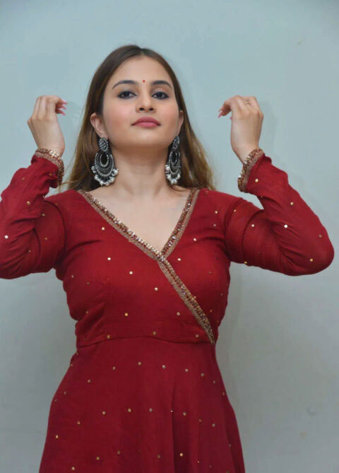 Ramya Pasupuleti Miles of Love Movie Photos Stunning Gallery